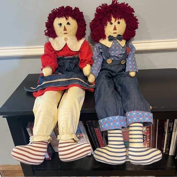Vintage 1980's Raggedy Ann and Andy Doll Shelf Sitters - Picture 2 of 10
